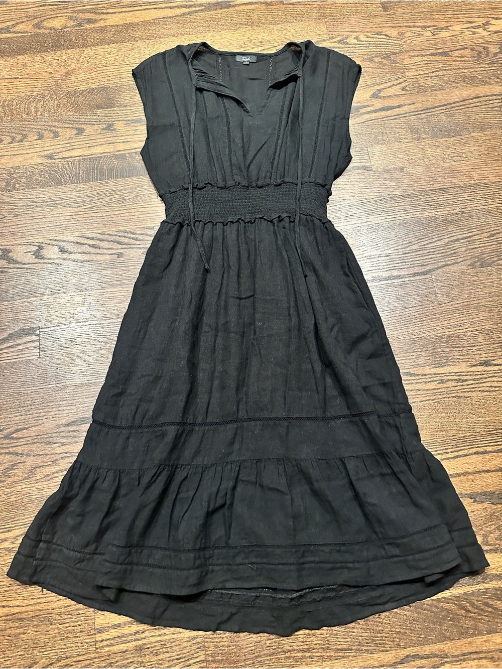 RAILS ASHLYN DRESS - Black Smocked Waist Cap Sleeve Dress